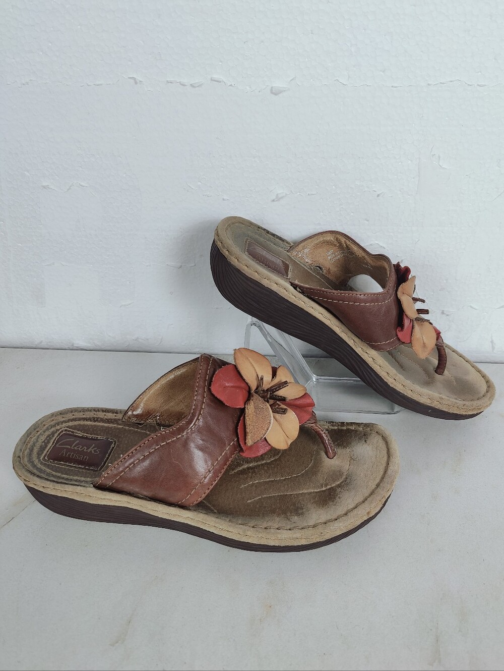 Clarks Artisan Samba Leather Flower Embellished Thong Wedge Sandals, Sz 10